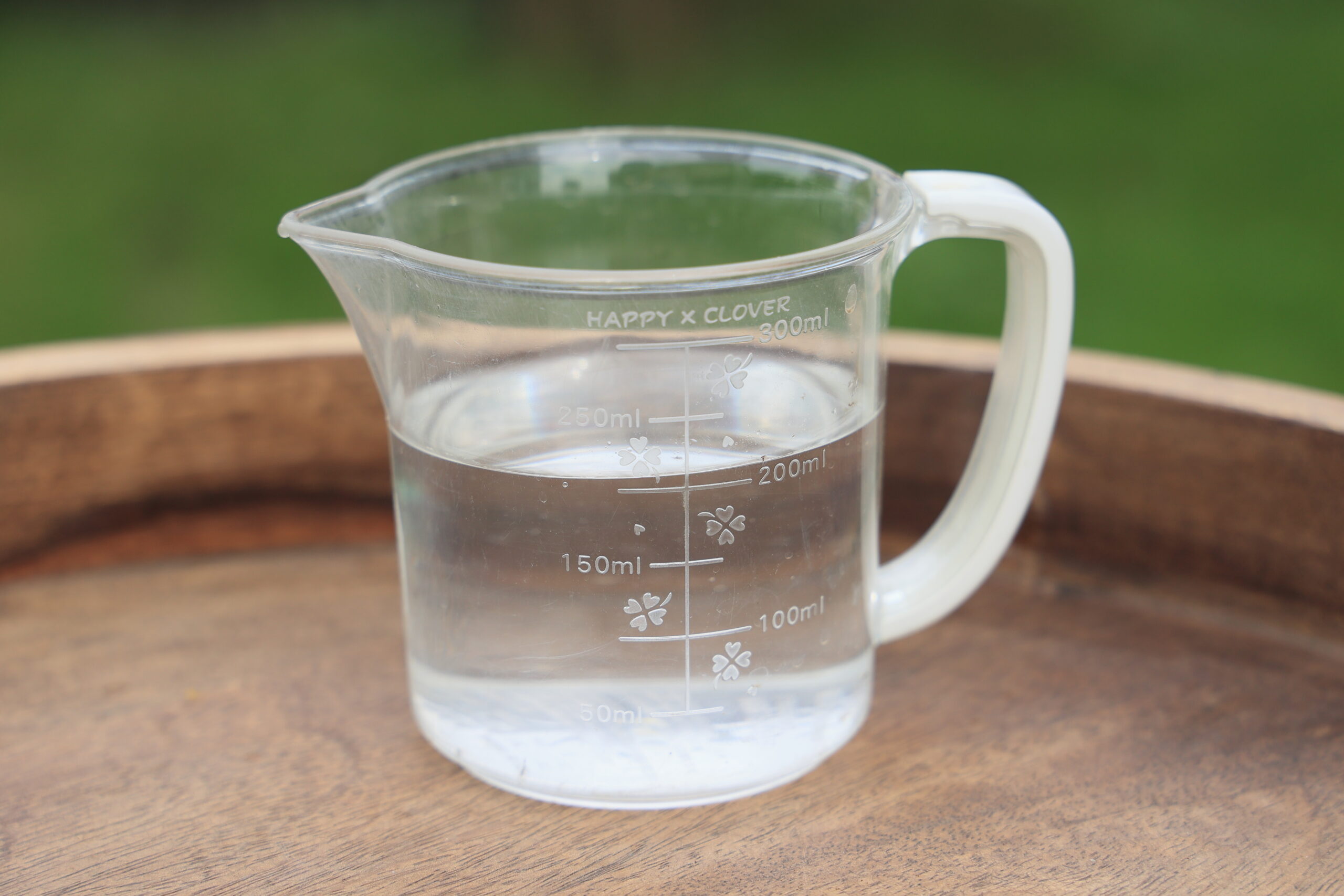 多めに作る場合は、先に計量カップで希釈すると良い