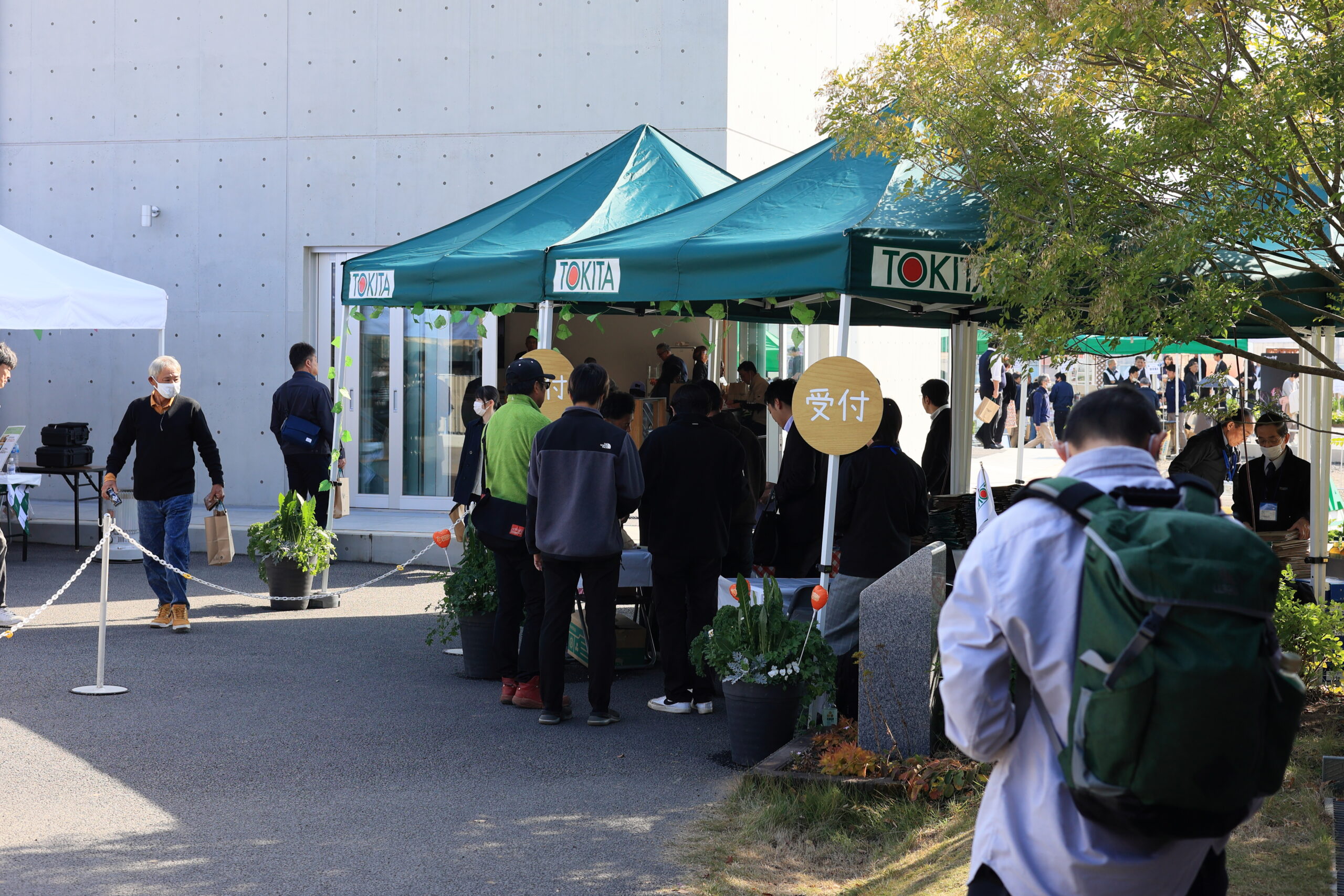 受付にてQRコードを提示